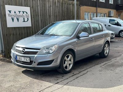 begagnad Opel Astra 1.6 Euro 5 | Drag | Fullserv | SoV-Hjul | M-Värm