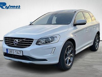 Vit Begagnad 2015 Volvo XC60 Business Edition SUV | 209 800 kr (Lite dyr)
