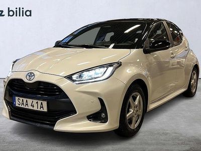 Begagnad Toyota Yaris Hybrid 92 HK (67 kW) 2024 Vit Halvkombi