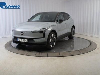 Grå Begagnad 2023 Volvo EX30 Plus SUV | 349 900 kr (Marknadspris)