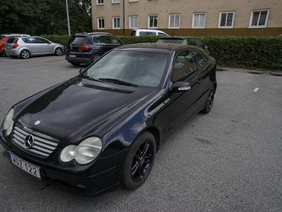 Mercedes C200