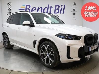 Begagnad BMW X5 M Sport 490 HK (360 kW) 2024 Mineralvit metallic SUV