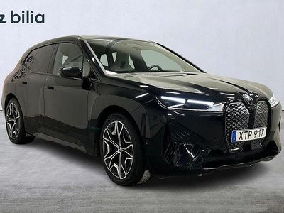 Svart Begagnad 2022 BMW iX SUV | 559 000 kr (Marknadspris)