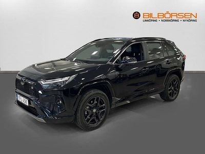 Svart Begagnad 2024 Toyota RAV4 Hybrid Sport SUV | 479 900 kr (Lite dyr)