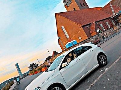 Begagnad Mercedes A180 109 HK (80 kW) 2018 Halvkombi
