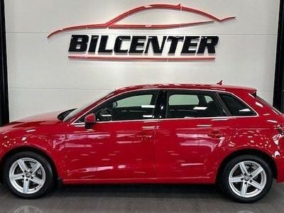Röd Begagnad 2018 Audi A3 Proline Halvkombi | 159 800 kr (Marknadspris)