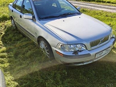 Volvo S40