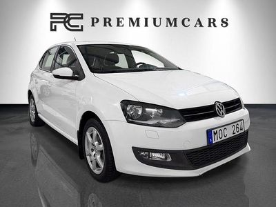 Vit Begagnad 2011 VW Polo Halvkombi | 74 900 kr (Marknadspris)