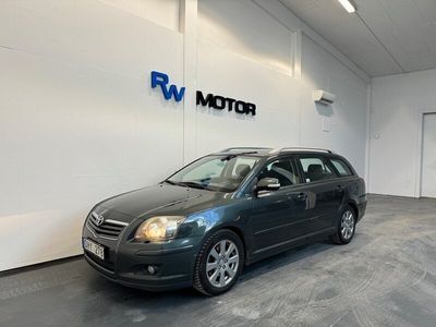 begagnad Toyota Avensis Kombi 2.0 D-4D 124hk Dragkrok