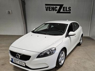Vit Begagnad 2017 Volvo V40 Business Edition Kombi | 154 000 kr (Lite dyr)