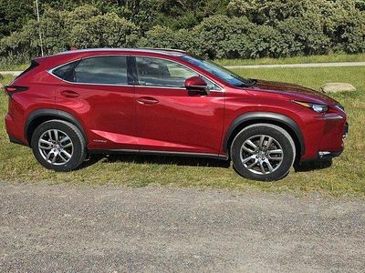 Lexus NX300h