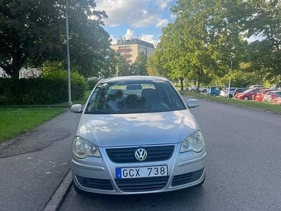 Begagnad VW Polo 80 HK (58 kW) 2008 Halvkombi