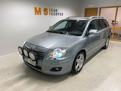 begagnad Toyota Avensis Kombi 2.4 D-4 VVT-i Drag M-värme