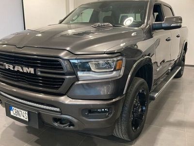 begagnad RAM 1500 Laie Crew Cab 5.7 V8 Hemi Flexi Fuel 4X4 2019, Personbil