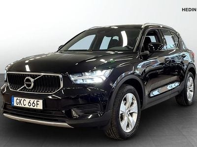 Svart Begagnad 2020 Volvo XC40 Momentum SUV | 269 900 kr (Marknadspris)