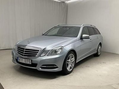 Silver Begagnad 2013 Mercedes E300 Kombi | 119 800 kr