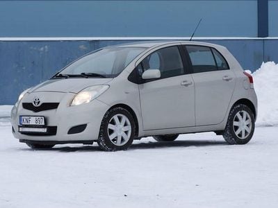 Ljusbrun Begagnad 2009 Toyota Yaris | 35 000 kr (Marknadspris)