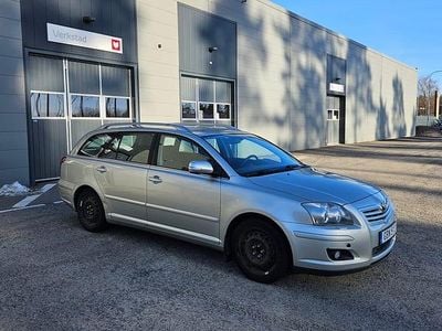 Begagnad 2007 Toyota Avensis Kombi | 33 000 kr (Lite dyr)