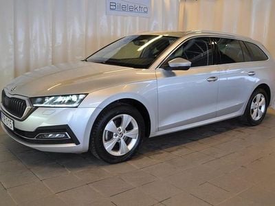 Begagnad Skoda Octavia 150 HK (110 kW) 2022 Silver Kombi