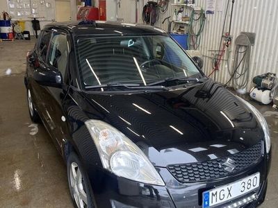 begagnad Suzuki Swift 5-dörrar 1.2 VVT 4WD GLX Euro 5