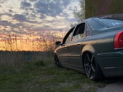 Volvo S80