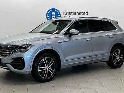 Silver Begagnad 2019 VW Touareg R-line SUV | 449 900 kr (Bra pris)