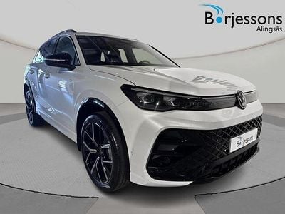 Vit Ny 2025 VW Tiguan R-line SUV | 519 900 kr (Lite dyr)