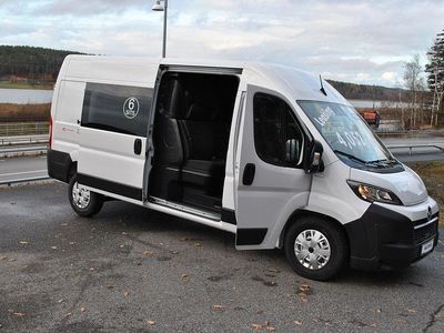 Vit Ny 2025 Opel Movano Van | 499 375 kr