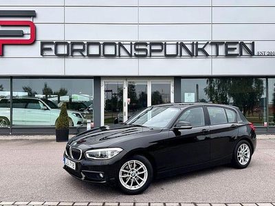 Svart Begagnad 2015 BMW 116 Advantage Halvkombi | 129 000 kr (Marknadspris)