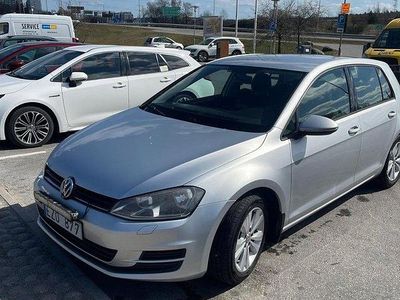 Silver Begagnad 2013 VW Golf VII Halvkombi | 92 900 kr (Marknadspris)