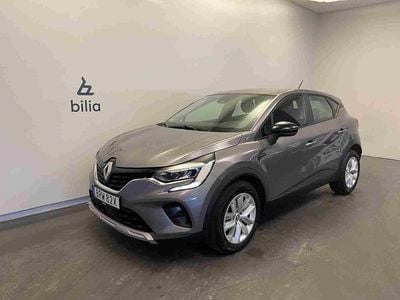 Grå Begagnad 2023 Renault Captur SUV | 169 500 kr (Marknadspris)