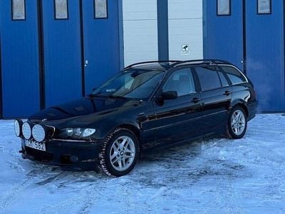 Svart Begagnad 2002 BMW 320 Kombi | 39 000 kr (Lite dyr)