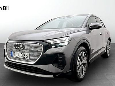 Begagnad Audi Q4 e-tron Advanced 150 kW (204 HK) 2023 Grå SUV