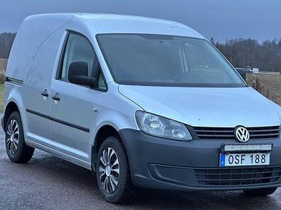 Silver Begagnad 2015 VW Caddy Minibuss | 59 900 kr (Marknadspris)