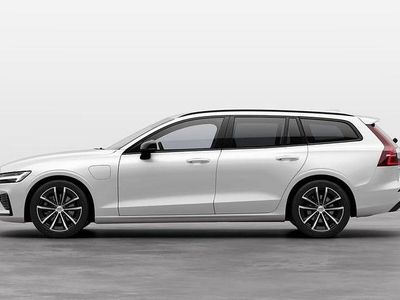 Vit Ny 2025 Volvo V60 Plus Kombi | 565 000 kr
