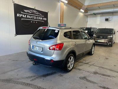 Begagnad Nissan Qashqai +2 150 HK (110 kW) 2010 Silver SUV