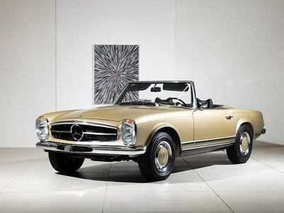 Begagnad Mercedes SL280 170 HK (125 kW) 1970 Ljusbrun Cab