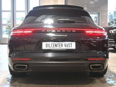 Porsche Panamera 4