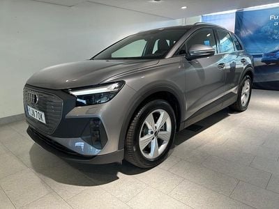 Grå Ny 2026 Audi Q4 e-tron Proline SUV | 643 200 kr