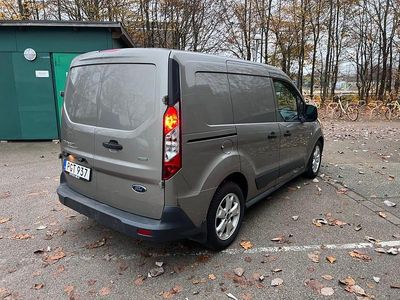 Begagnad Ford Transit Connect 100 HK (73 kW) 2017 Minibuss