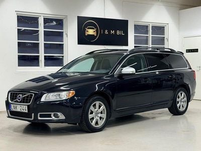 Svart Begagnad 2010 Volvo V70 R-Design Kombi | 89 900 kr (Marknadspris)