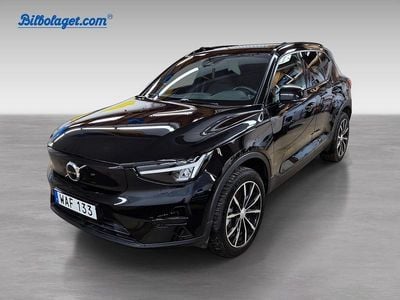 Svart Begagnad 2023 Volvo XC40 Core SUV | 356 900 kr