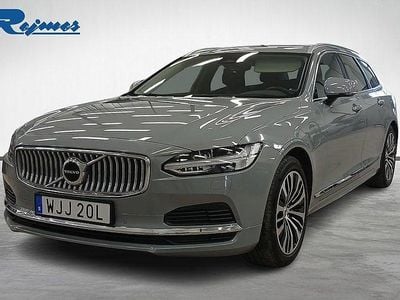 Begagnad Volvo V90 Core 253 HK (186 kW) 2024 Grå Kombi