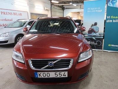 Röd Begagnad 2010 Volvo V50 Kinetic Kombi | 49 900 kr (Lite dyr)