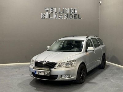 Begagnad Skoda Octavia Elegance 161 HK (118 kW) 2011 Silver Kombi