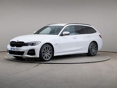 BMW 330e