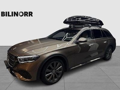 Begagnad Mercedes E300 197 HK (144 kW) 2024 Brun SUV