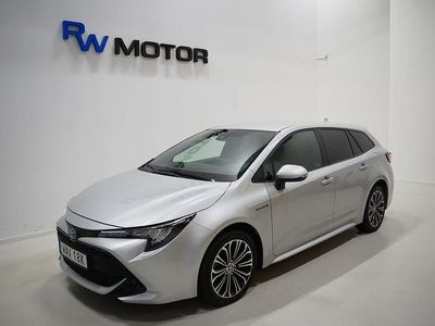 Begagnad Toyota Corolla 122 HK (89 kW) 2020 Silver Kombi