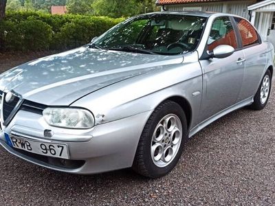 Alfa Romeo 156