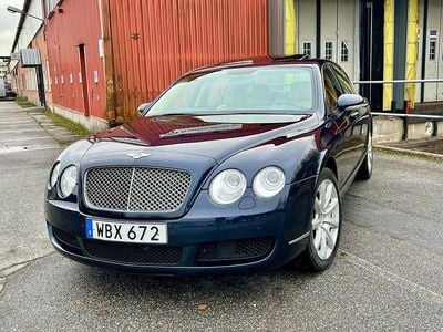Mörkblå Begagnad 2007 Bentley Continental Flying Spur Sedan | 329 500 kr